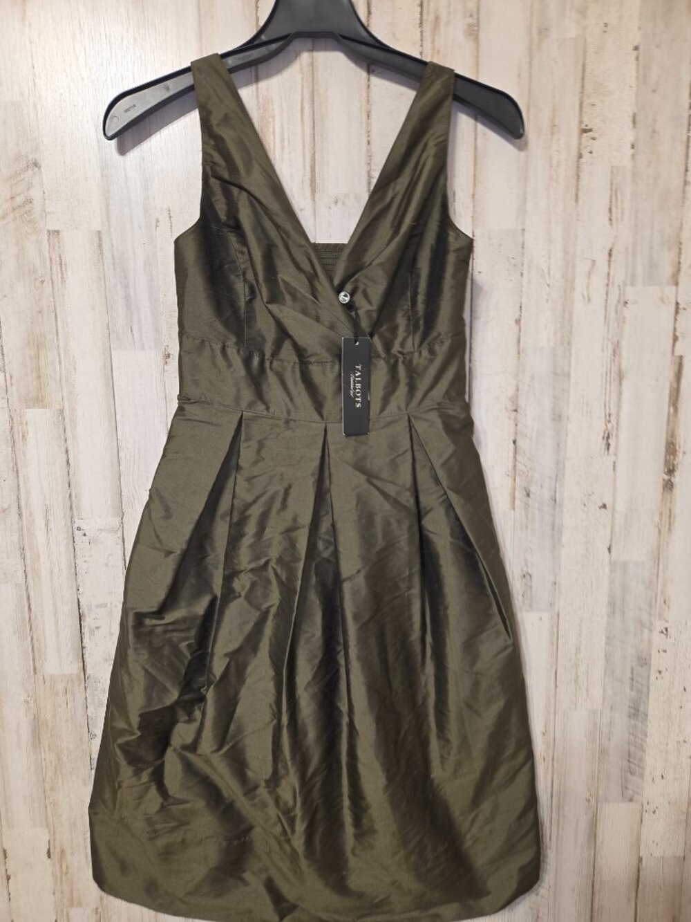 NWT Talbots size 2P Pleat Taffeta Dress Wrap Fit &Flare 100% Silk Smocked Tie